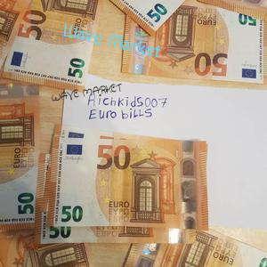 40 x €50 quality counterfeit euro bills