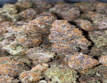 London Pound Cake - Exotic (205/OZ - 3275/LB)