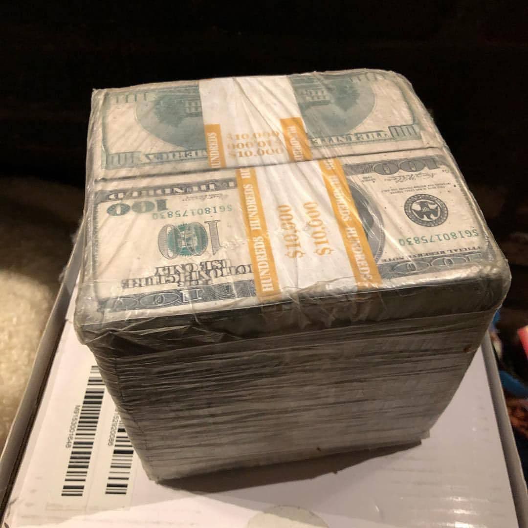 GRADE AAA+ USD FAKE NOTES (5000 EUR)