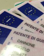 Patente di guida italiana / Italian Driving License Without Passing Course