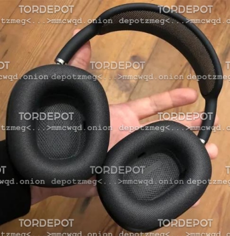 AirPods Max black